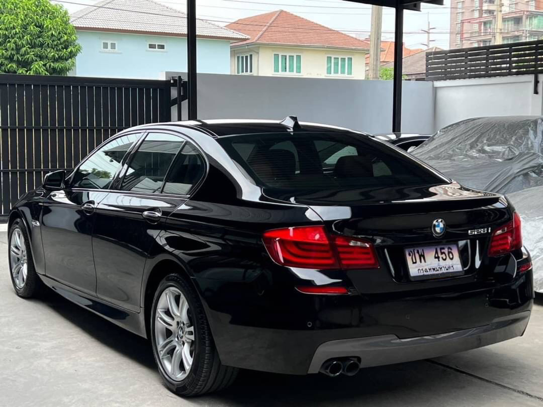 BMW Series5 F10 528I M-SPORT ปี2013