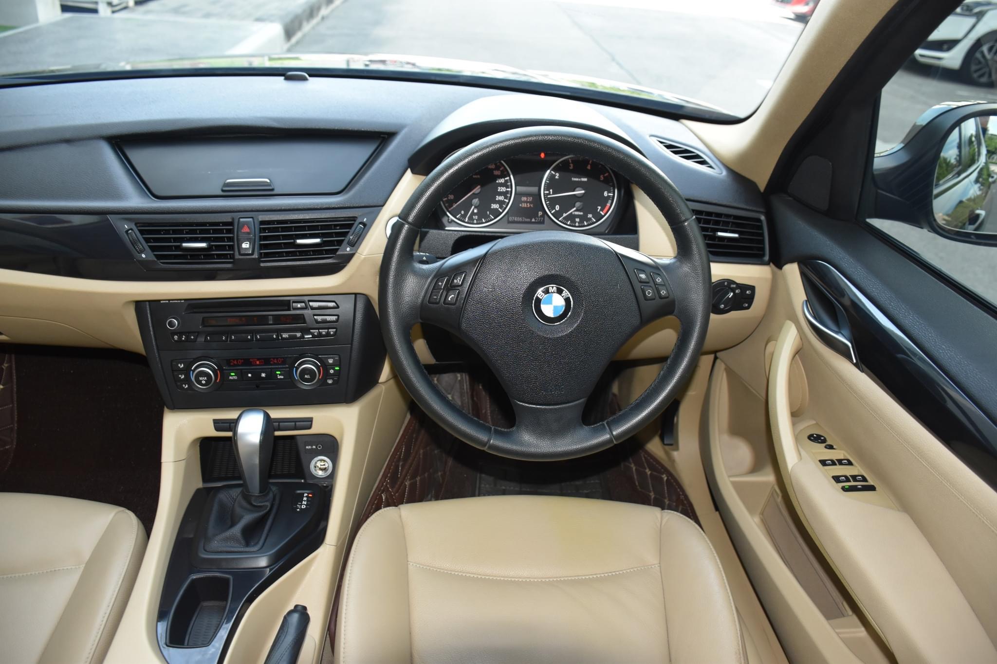 BMW X1 sDRIVE 18i ปี2012