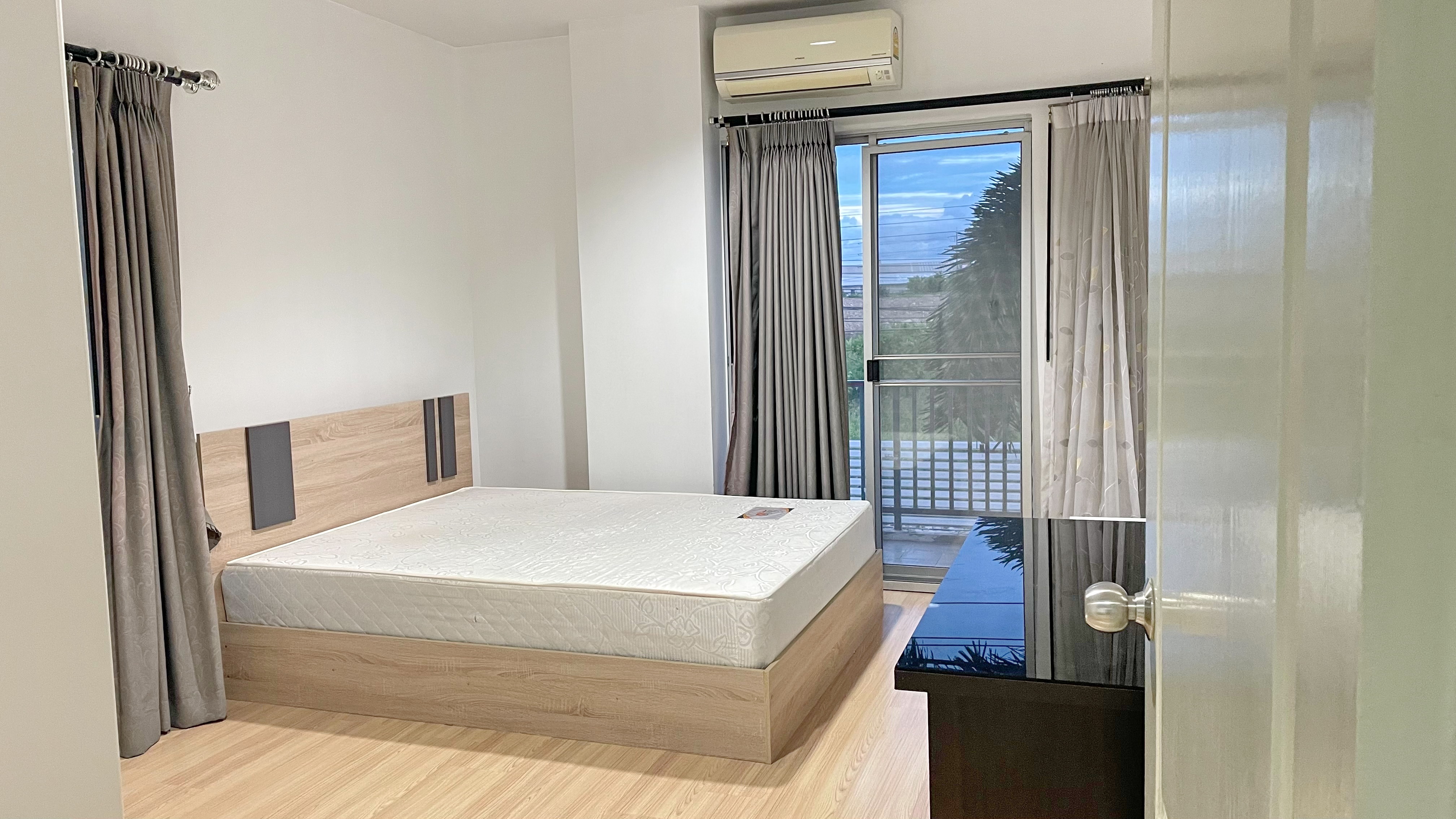 ให้เช่า คอนโดเดอะคิทท์ ติวานนท์ ห้องมุม ติดบันไดหนีไฟ 2 นอน