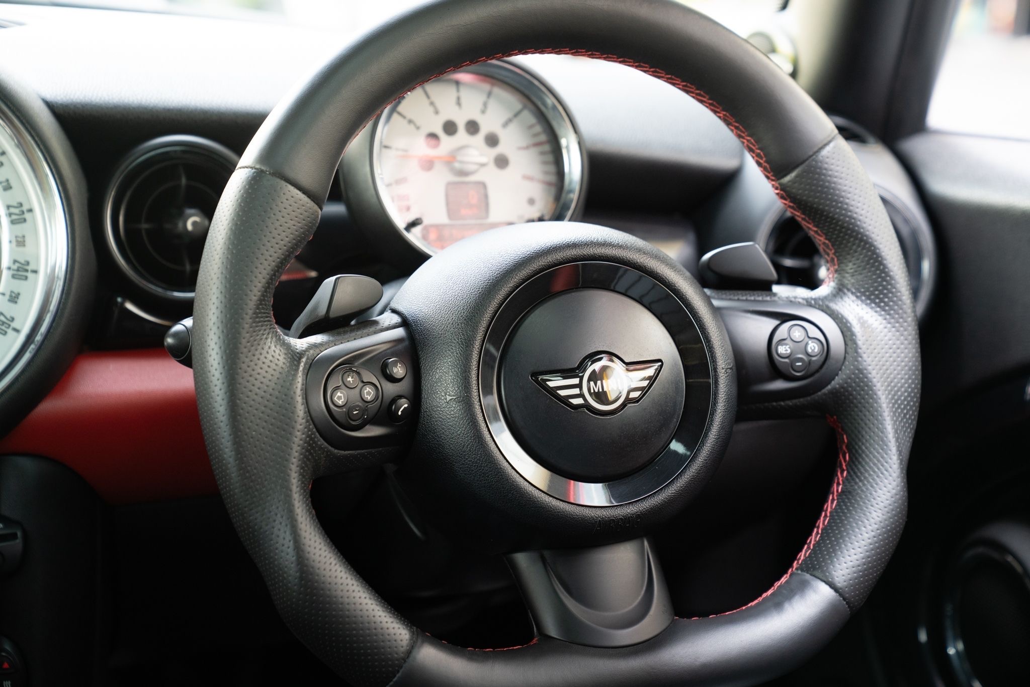 Mini Cooper S R56 ปี 2013