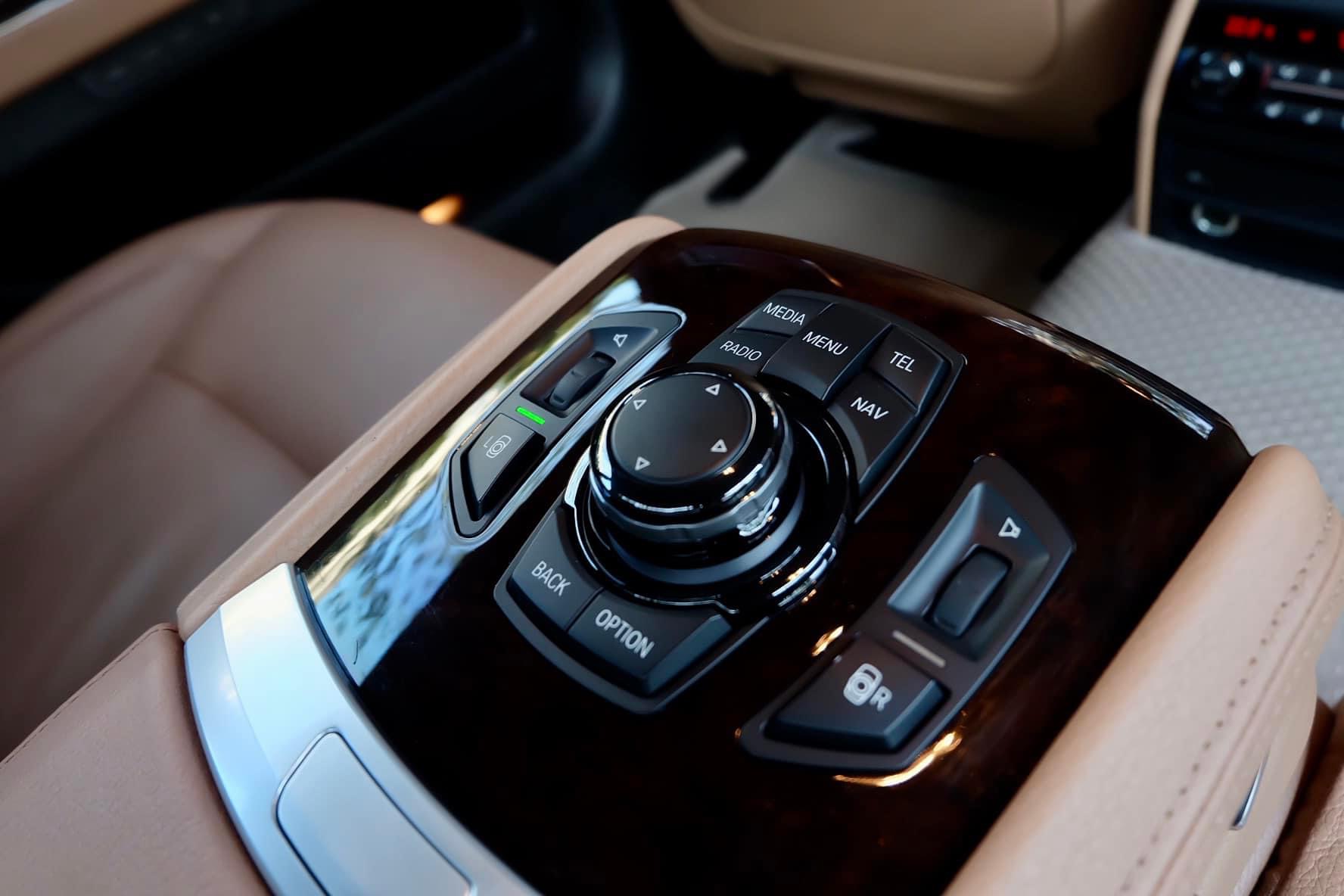 Bmw F02 740li LCI Facelift ปี 2014