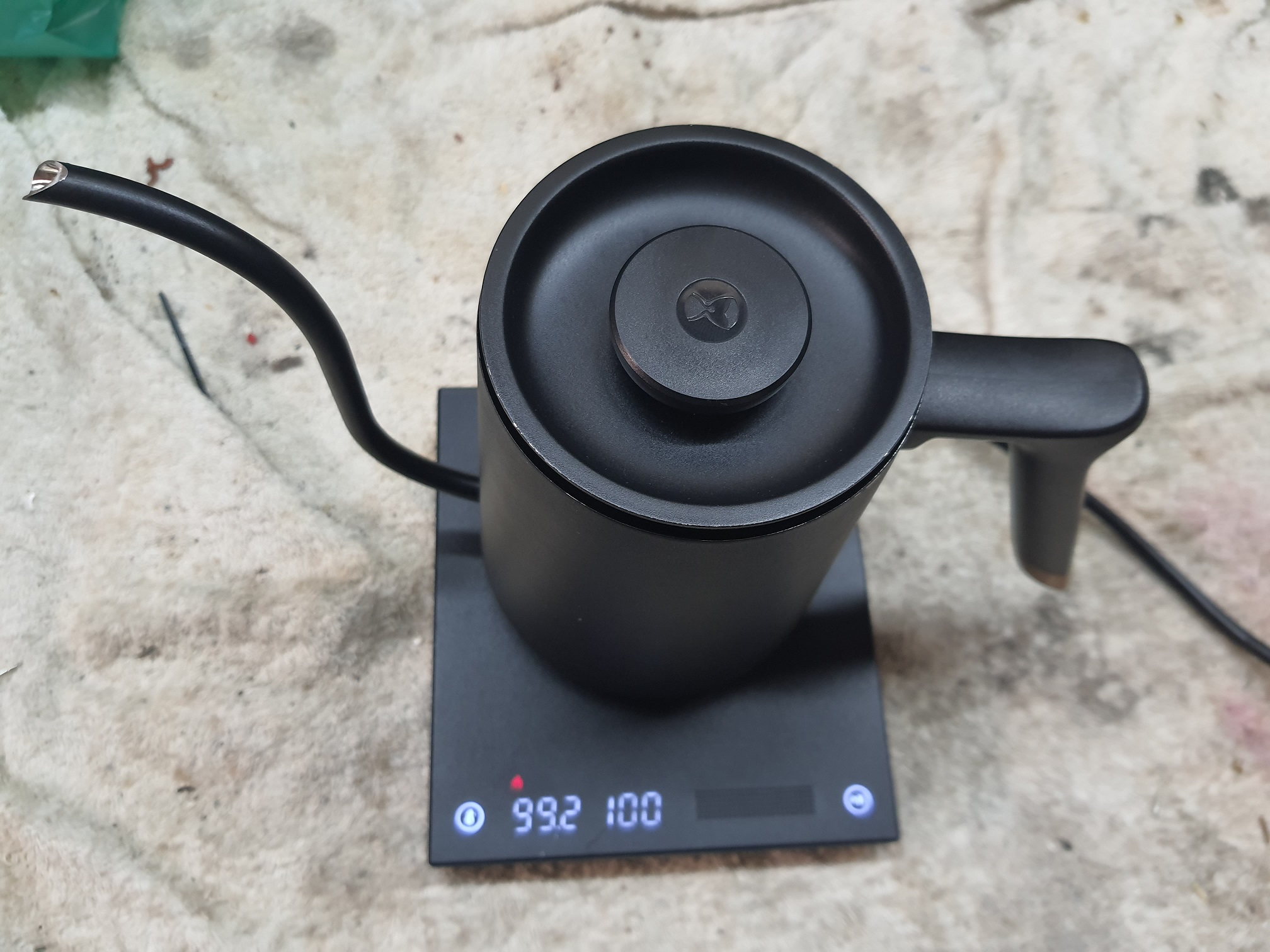 ซ่อมกาไฟฟ้าดริปกาแฟ ยี่ห้อ Timemore รุ่น F09-1000 อาการเปิดไม่ติด