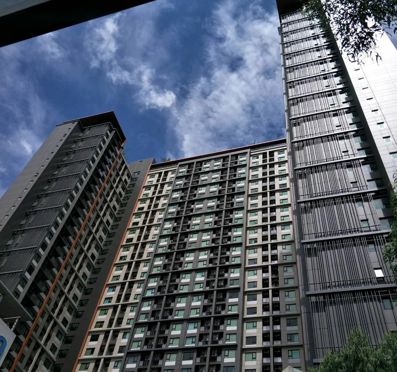 ให้เช่า Condo Life Asoke (คอนโด ไลฟ์ อโศก)ติดMRTเพชรบุรี