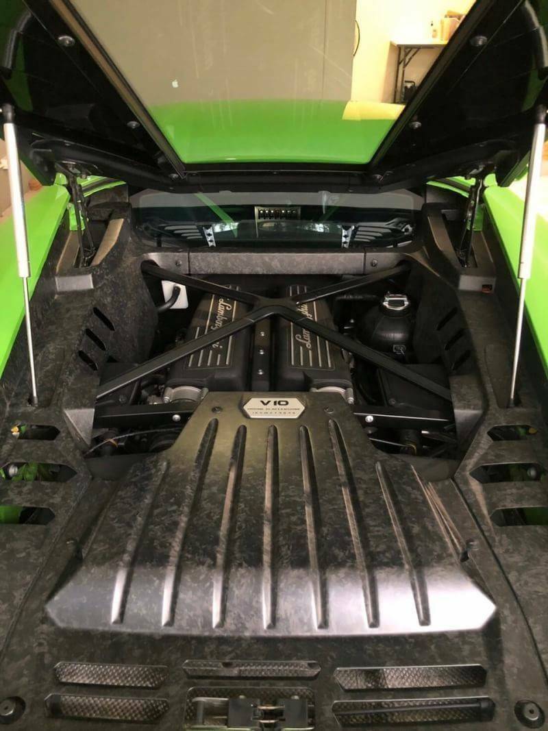 Lamborghini Huracan LP610-4 Coupe รถปี 2015 ปลายปี