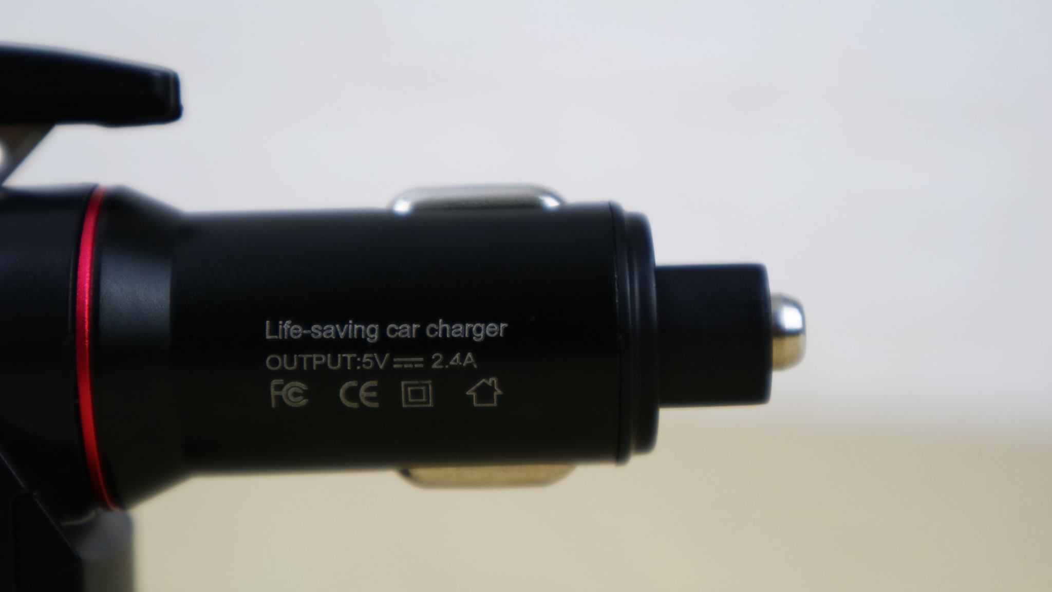 STINGERCHARGER หัวชาร์จฉุกเฉินในรถ