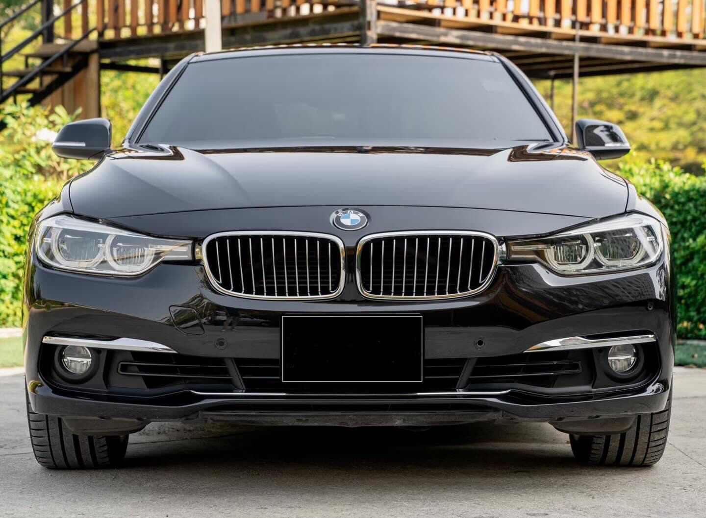 BMW 330e Luxury Plug-in Hybrid F30 ปี 2017