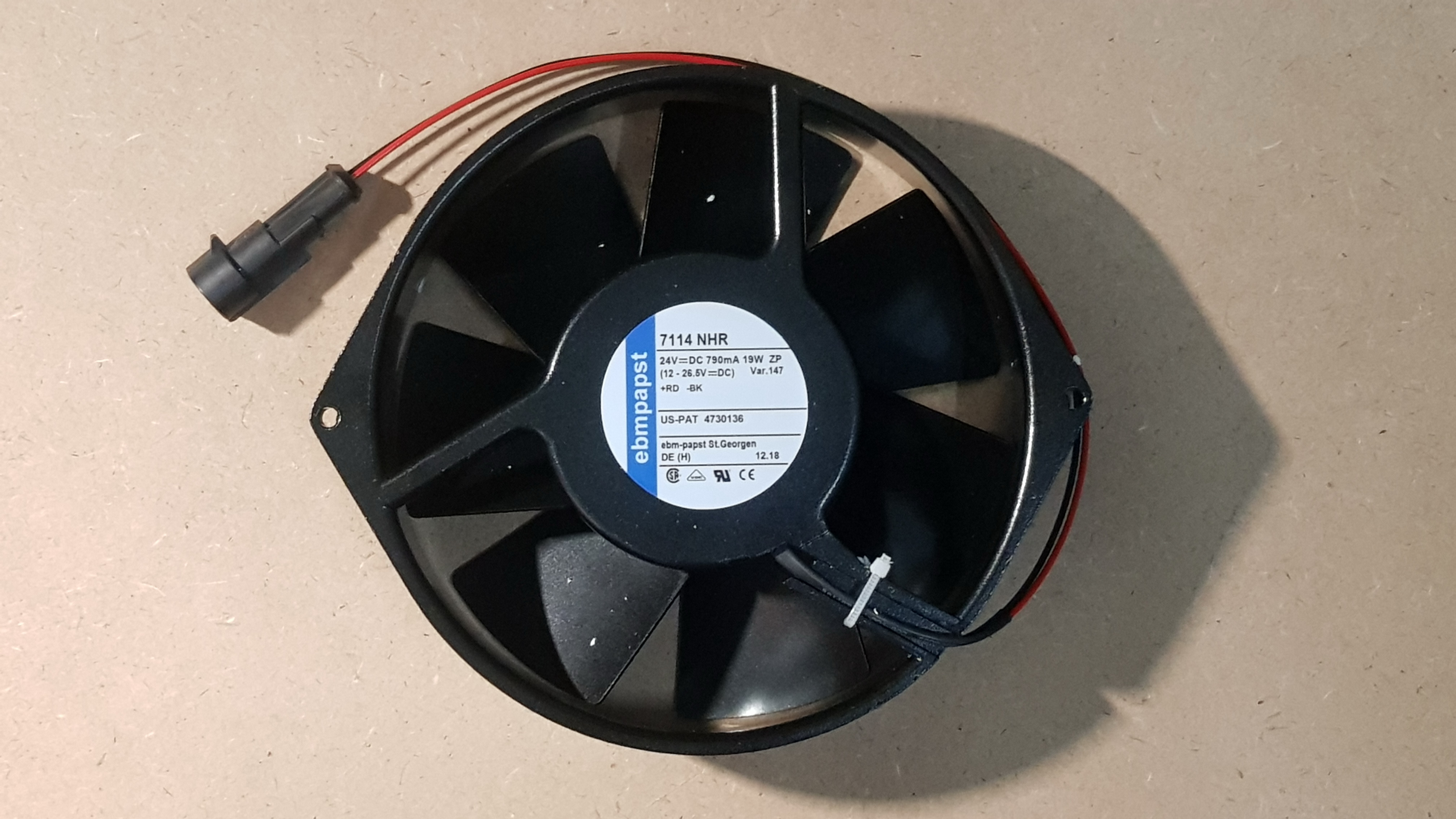 พัดลม รุ่น 7114NHR ไฟ 24V