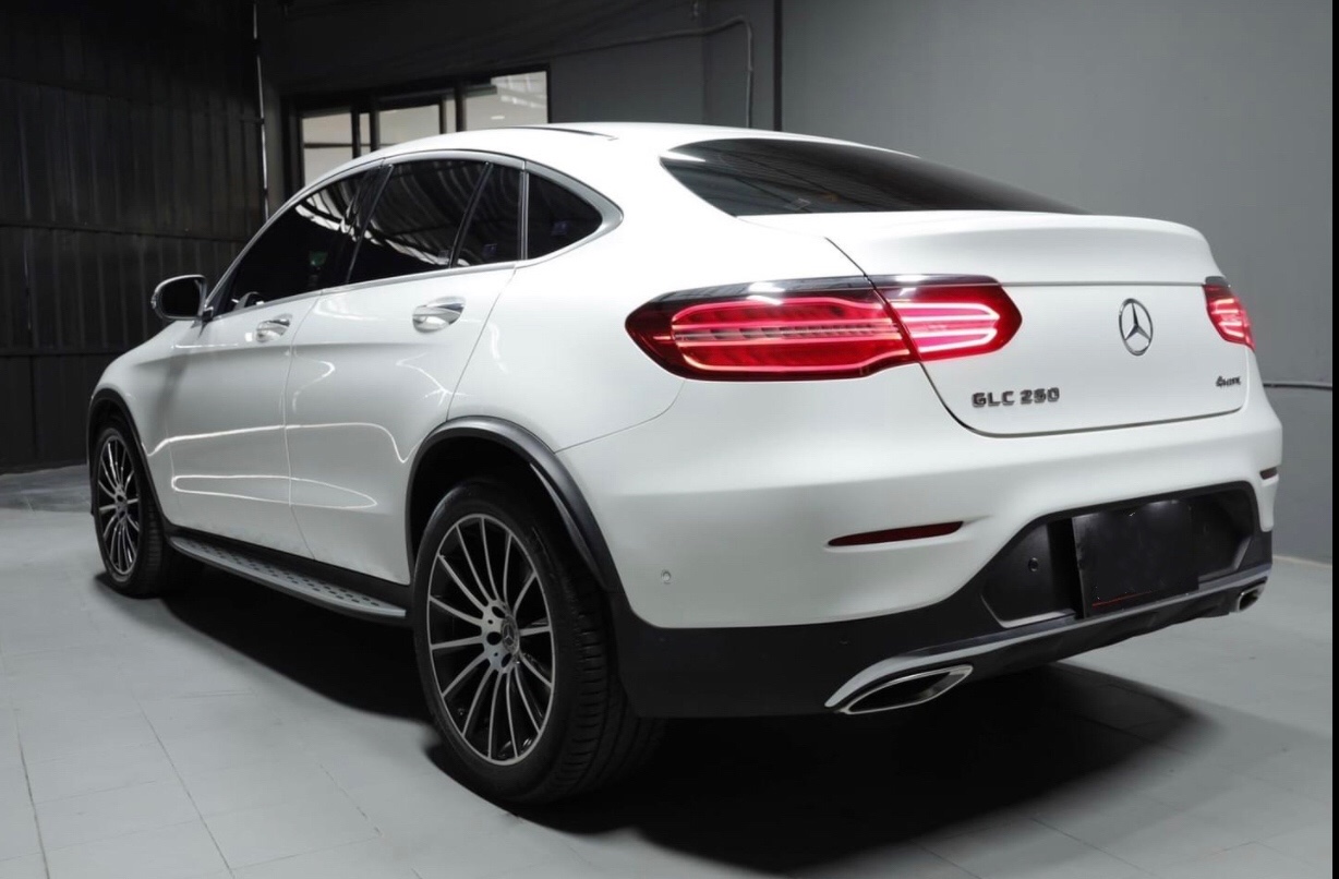 MERCEDES BENZ GLC 250 Coupe 4MATIC AMG Plus ปี 2018