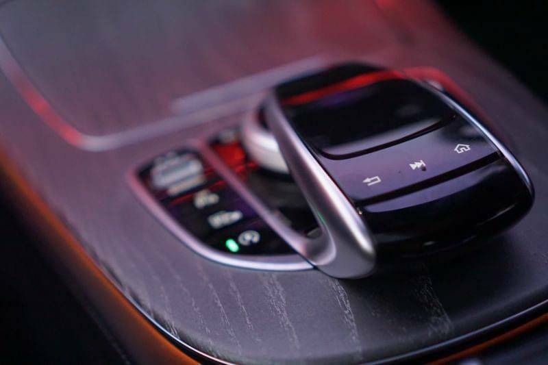 Mercedes Benz รุ่น CLS 300d 2.0 AMG Premium Sedan AT ปี 2019