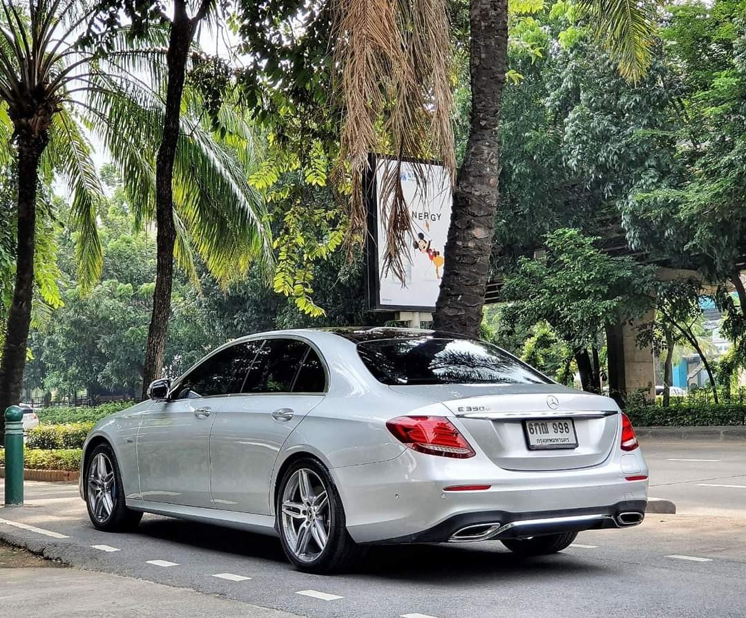 Mercedes Benz E350e AMG ปี 2018