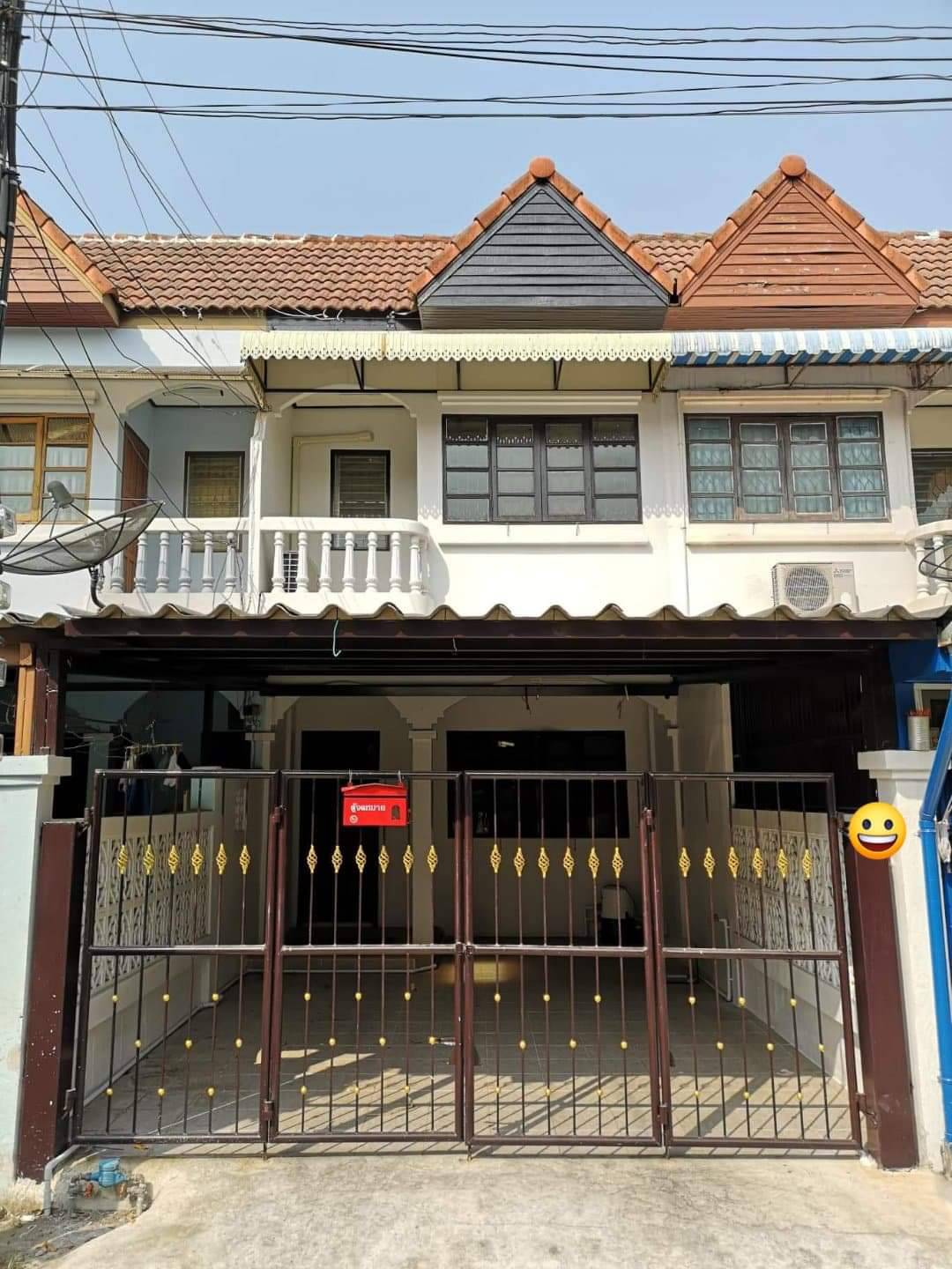 ให้เช่า ทาวน์เฮ้าส์ แจ้งวัฒนะ ตกแต่งใหม่ทั้งหลัง (
