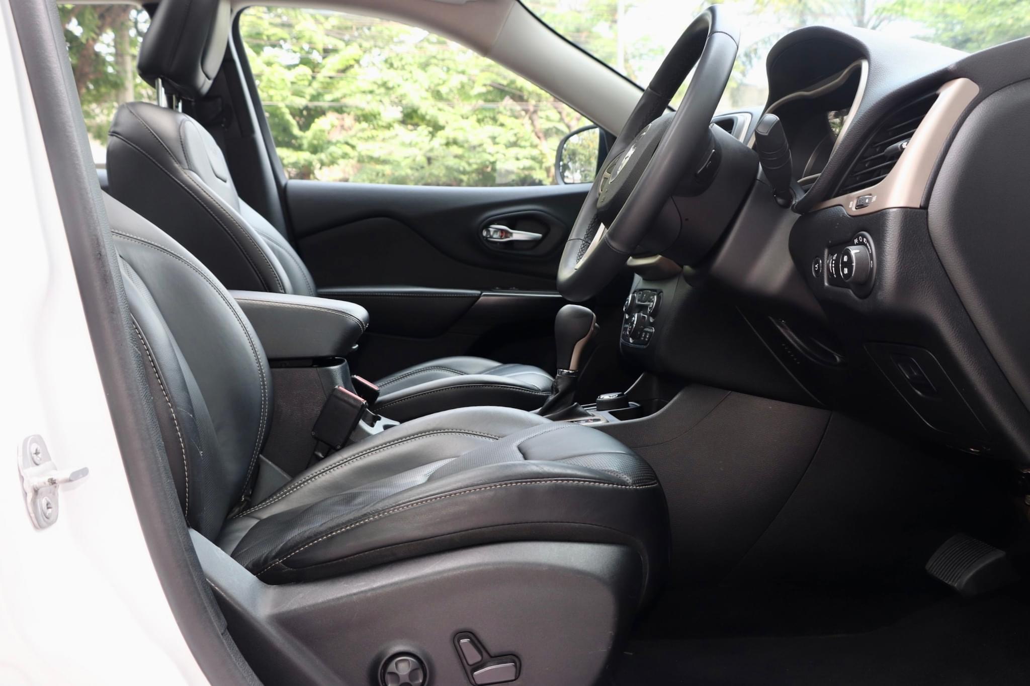 Jeep Cherokee 2.4 Limited Sunroof ปี 2016
