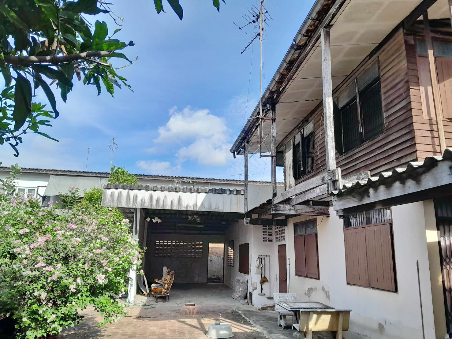 บ้านเดี่ยว 2 ชั้น 100 ต.ร.ว บ้านเปล่า ย่าน รามอินทรา 58
