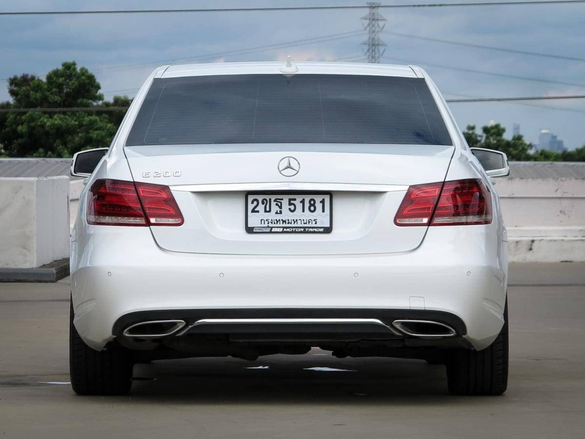 Mercedes Benz E200 CGI 2.0 Executive Facelift ปี 2013