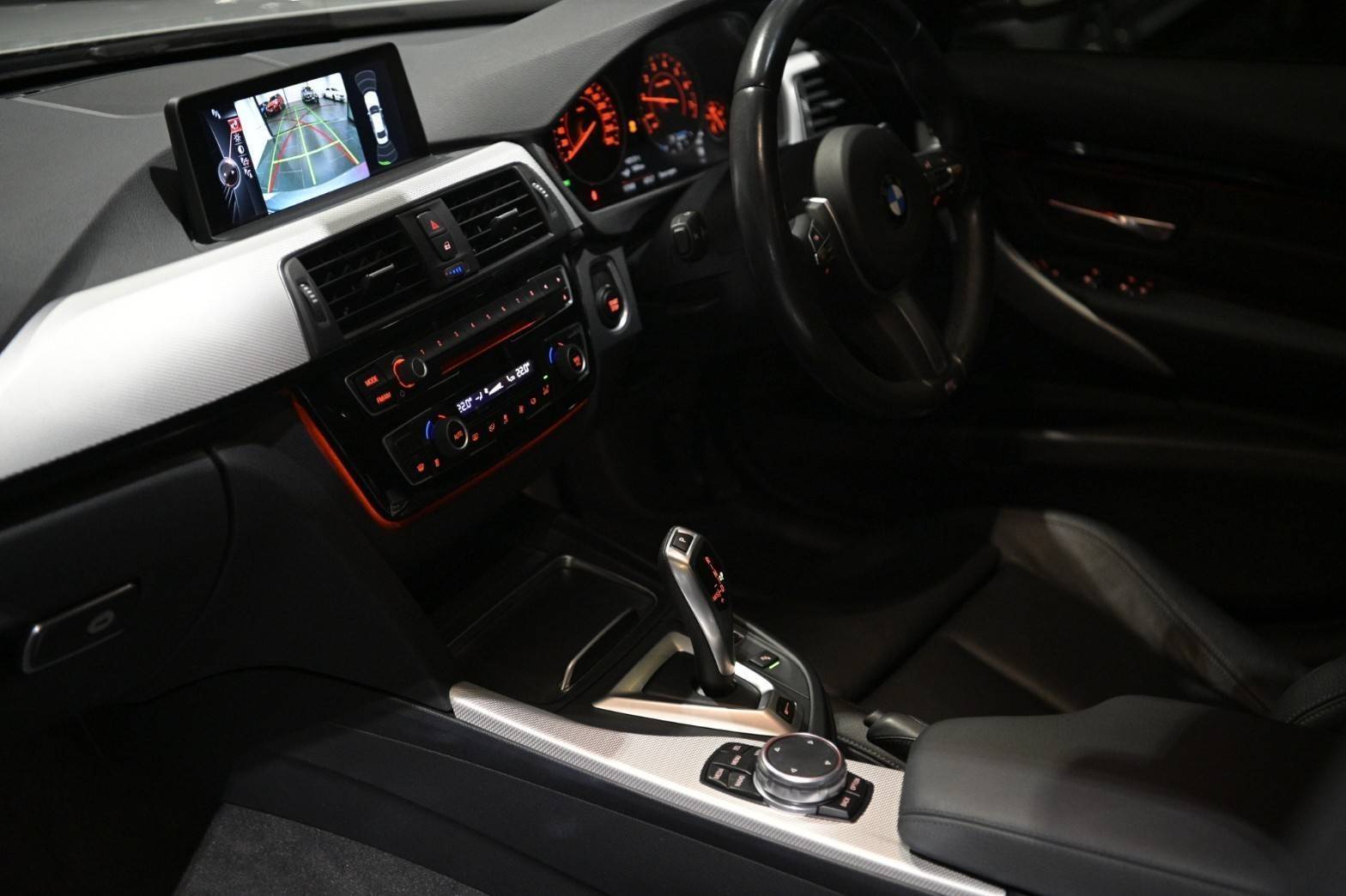 BMW 330e MSport ปี 2017