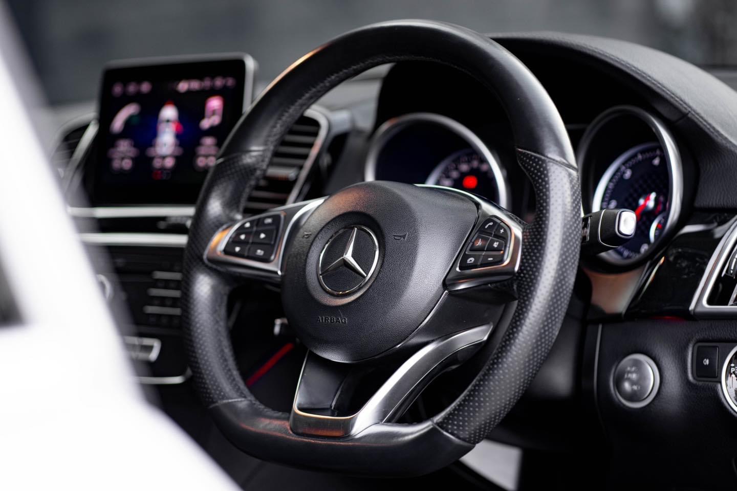 Mercedes-Benz GLE250d AMG Dynamic Package ปี 2016