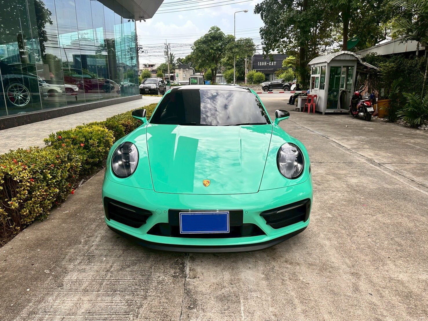 Porsche 992 4GTS ปี 2024