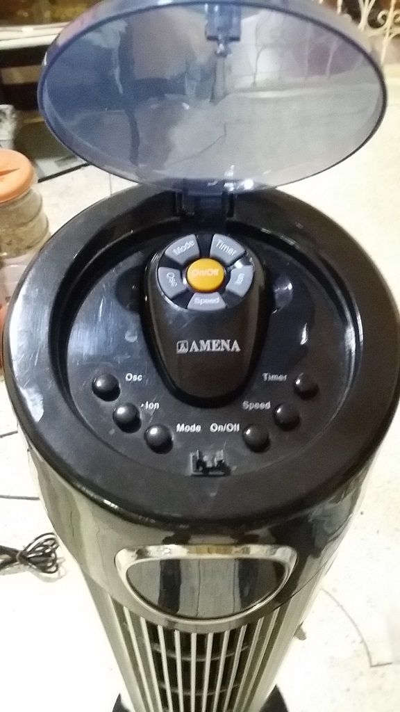 ซ่อมพัดลมตั้งพื้น ยี่ห้อ AMENA รุ่น ND-668R อาการลมออกเบาและไม่ส่าย