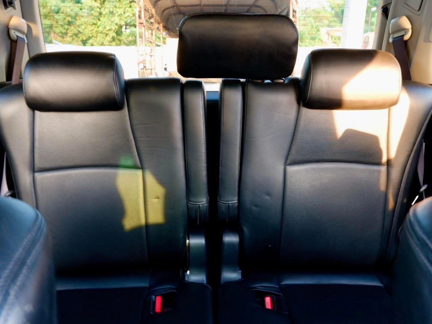Toyota Vellfire 2.4 Z-Edition ปี 2010