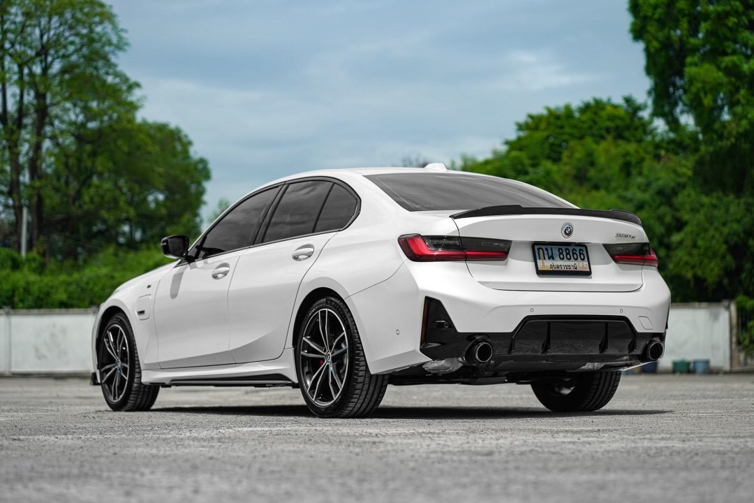 BMW 330e M Sport LCI ปี 2022