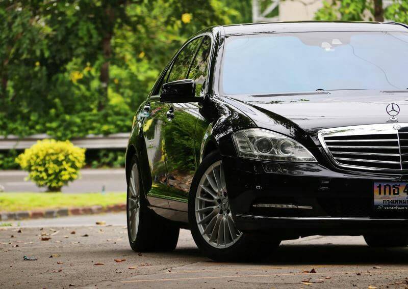 Mercedes-Benz S300L (facelift)AMG Package เป็นรุ่นตัวถังยาว ปี2010