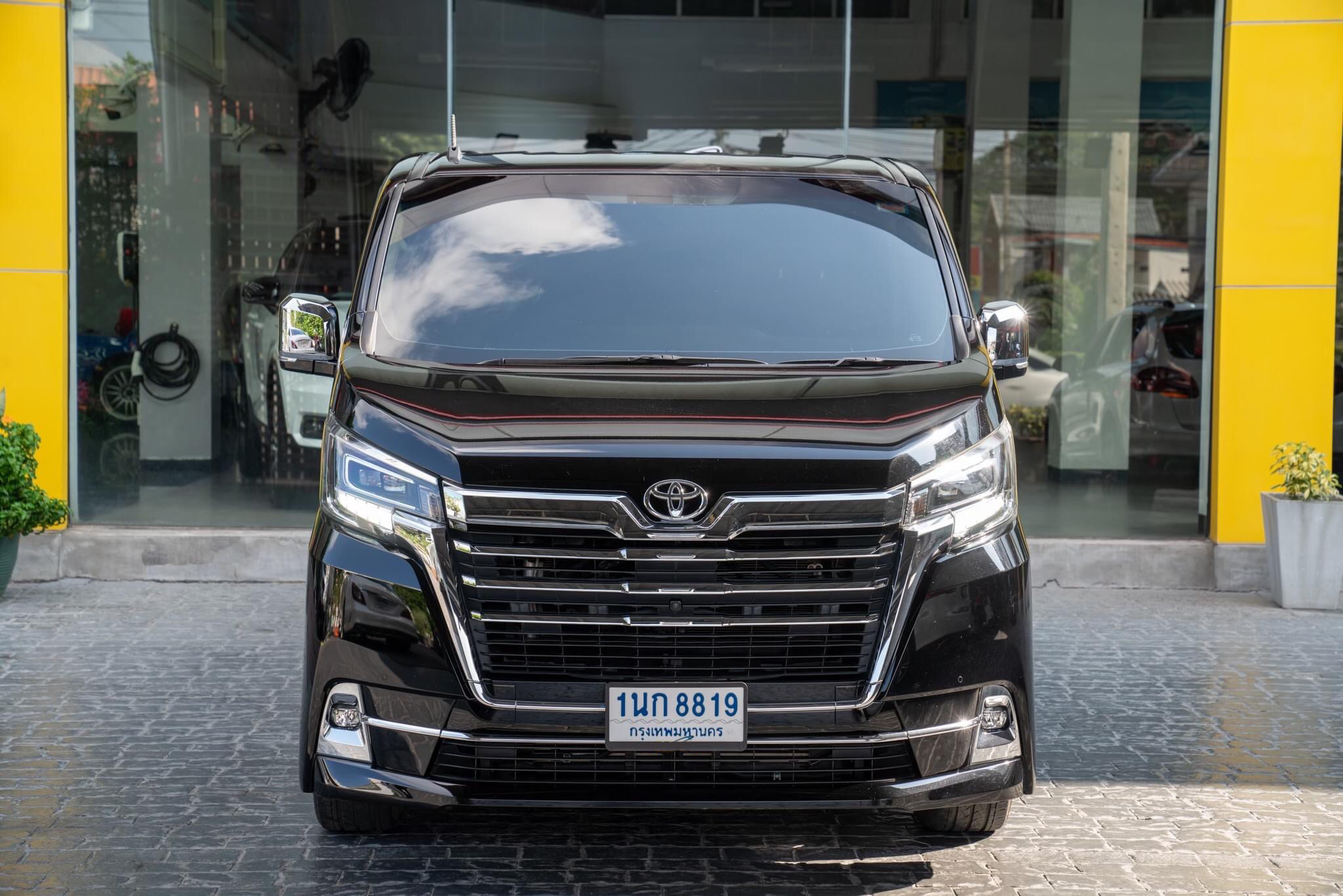 Toyota Majesty 2.8 Grande ปี 2020