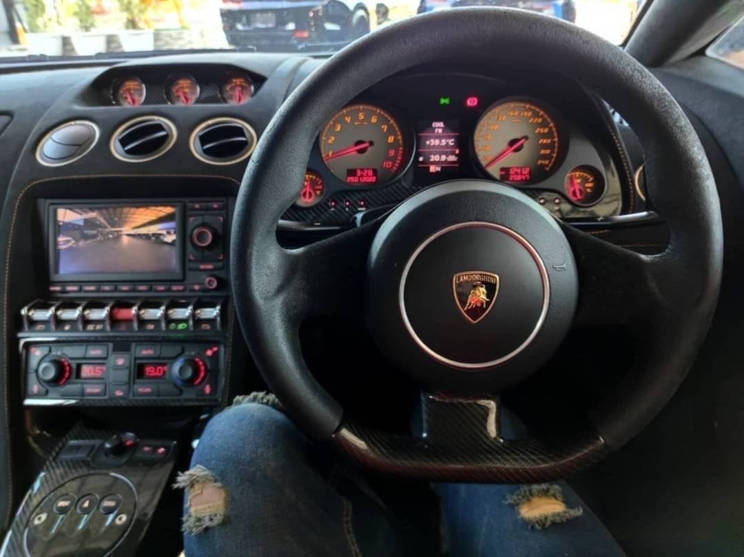 LAMBORGHINI GALLARDO LP 570-4 SPYDER PERFORMANTE 5.2L V10 ปี 2012