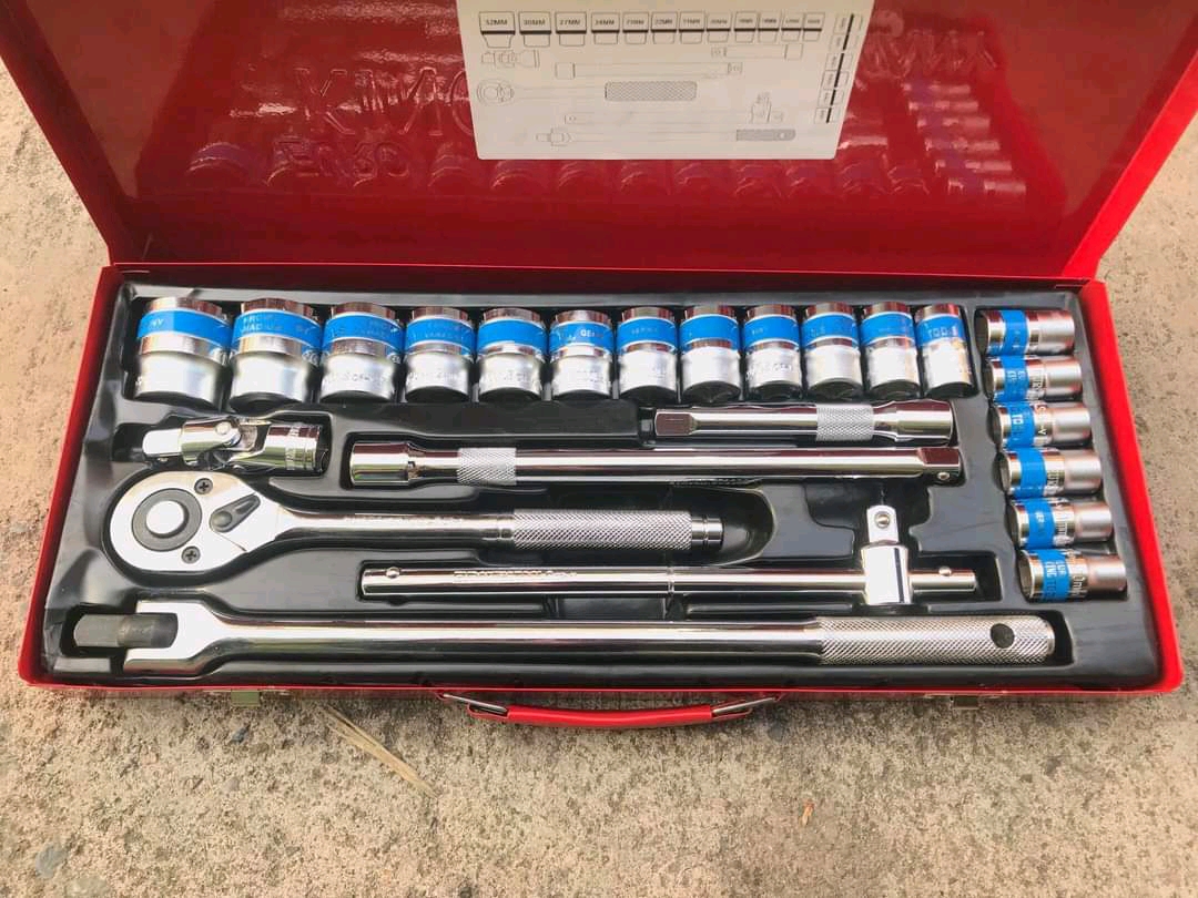 ชุดบล๊อกยูโรคิงทู Euro King Tools จำนวน 24 ชิ้น สีบรอนด์ งาน CR-V