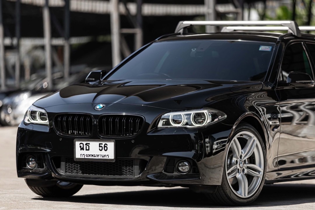 Bmw 520d Lci touring Lci แท้ๆ ปี 2015