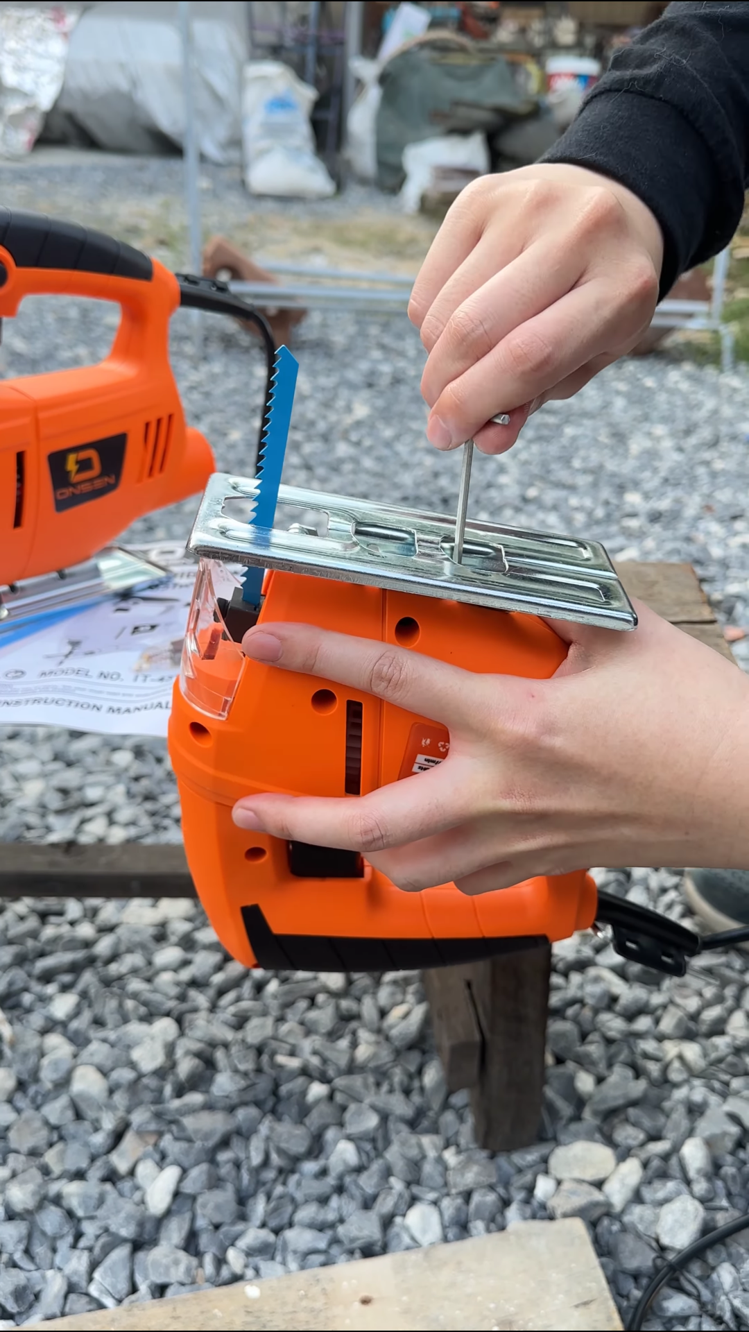 เลื่อยจิ๊กซอ ONSEN รุ่น ON-431 แถมใบเลื่อย 1 ใบ และ ประแจ 1 ชิ้น