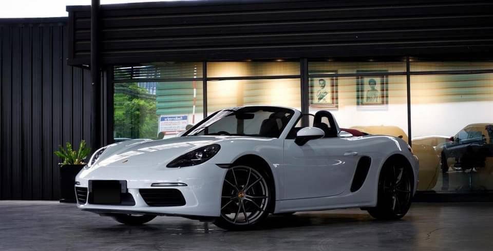 PORSCHE 718 Boxster PDK Roadster ปี 2017