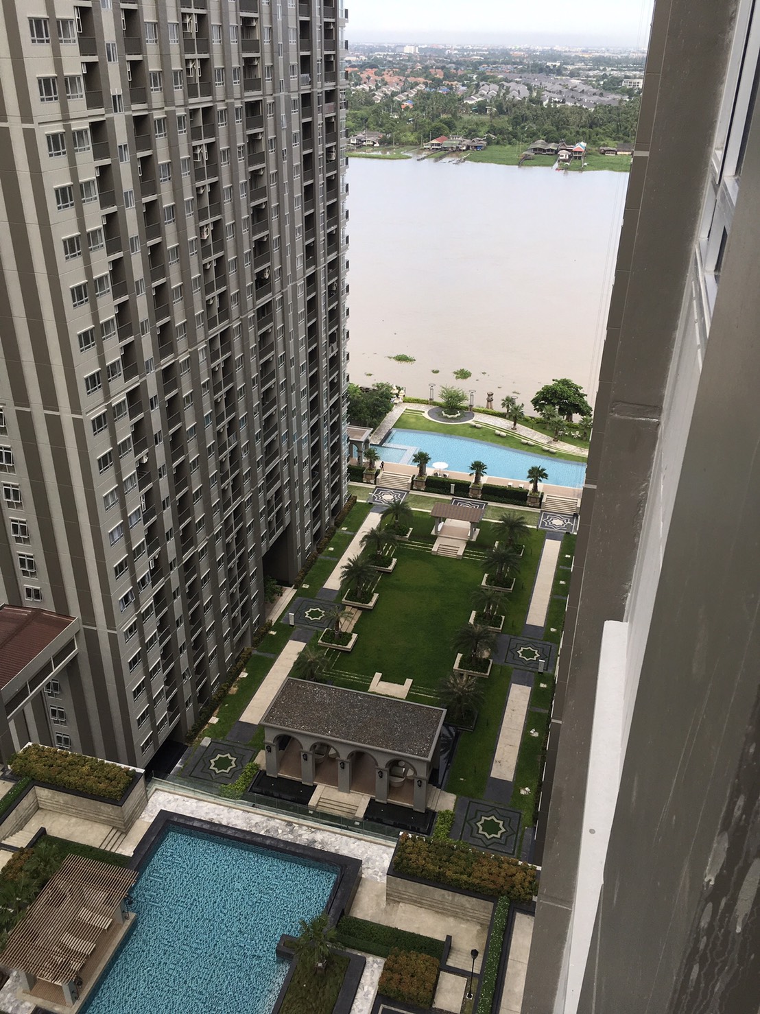 ขาย Manor สนามน้ำ ( ให้เช่าแล้ว )