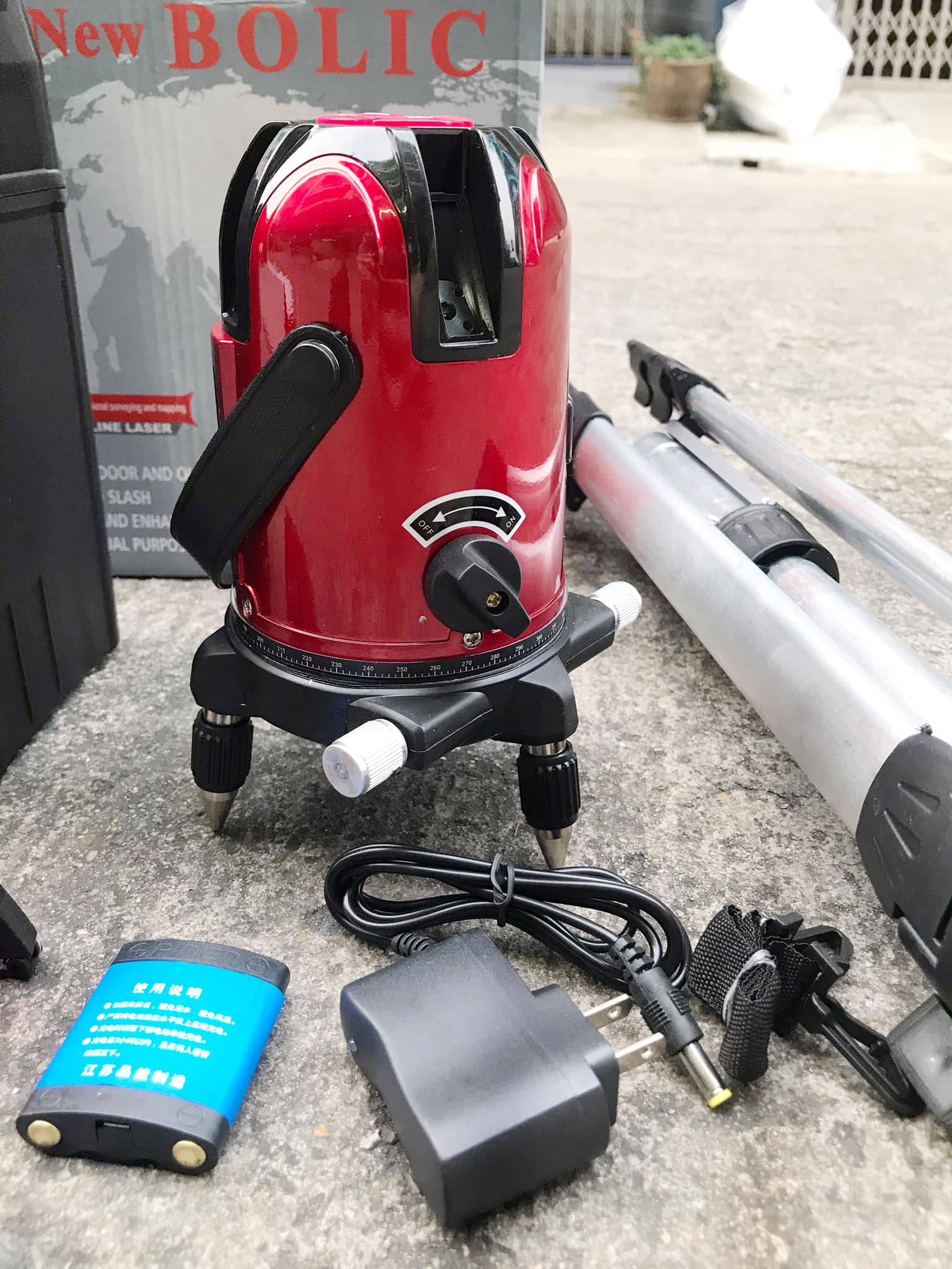 เลเซอร์ขาตั้งแสงแดง ยี่ห้อ New bolic