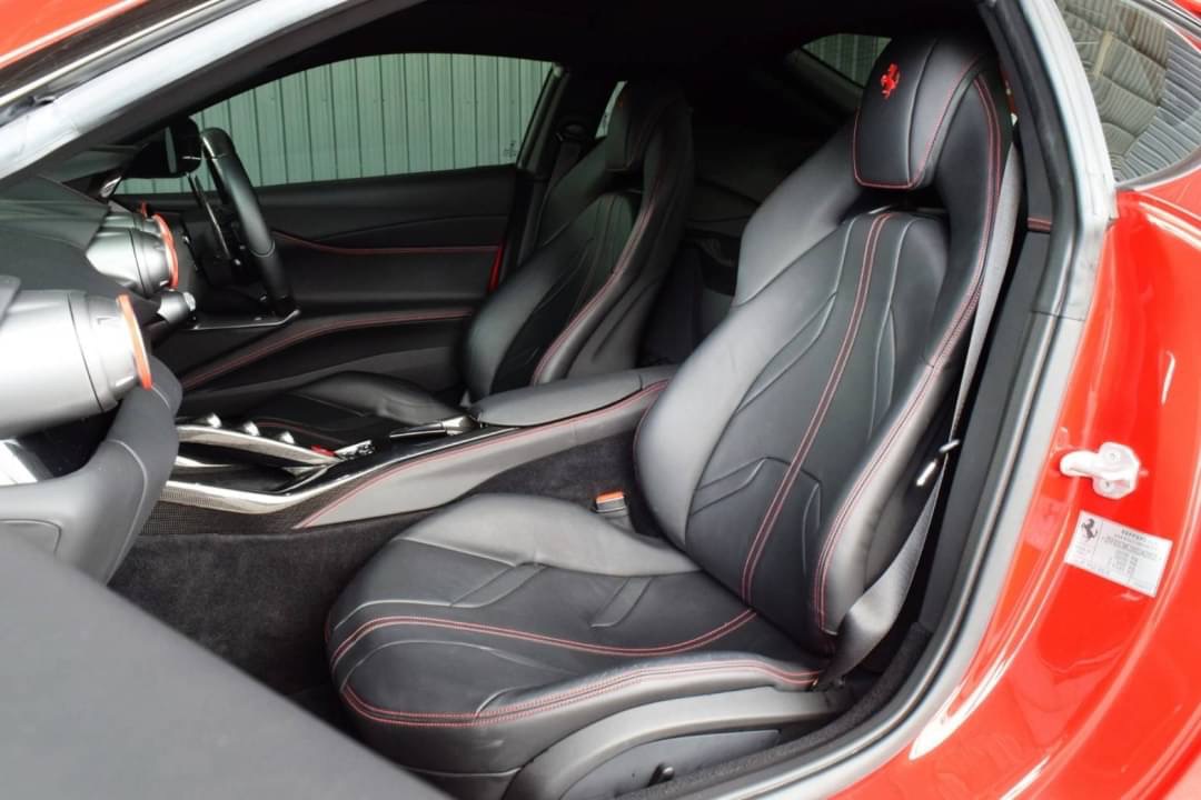 Ferrari 812 Superfast 6.5 ปี 2019