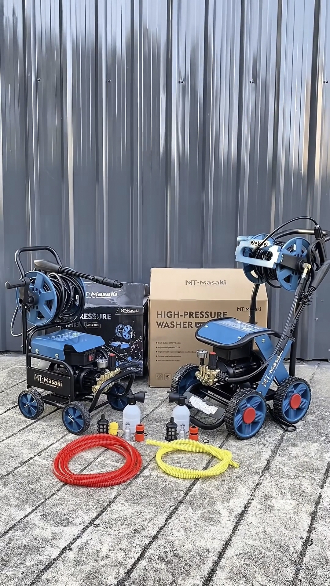 เครื่องฉีดน้ำแรงดันสูงล้อลาก ยี่ห้อ MASAKI มีโรลม้วนสายในตัว มี 2 รุ่นให้เลือก