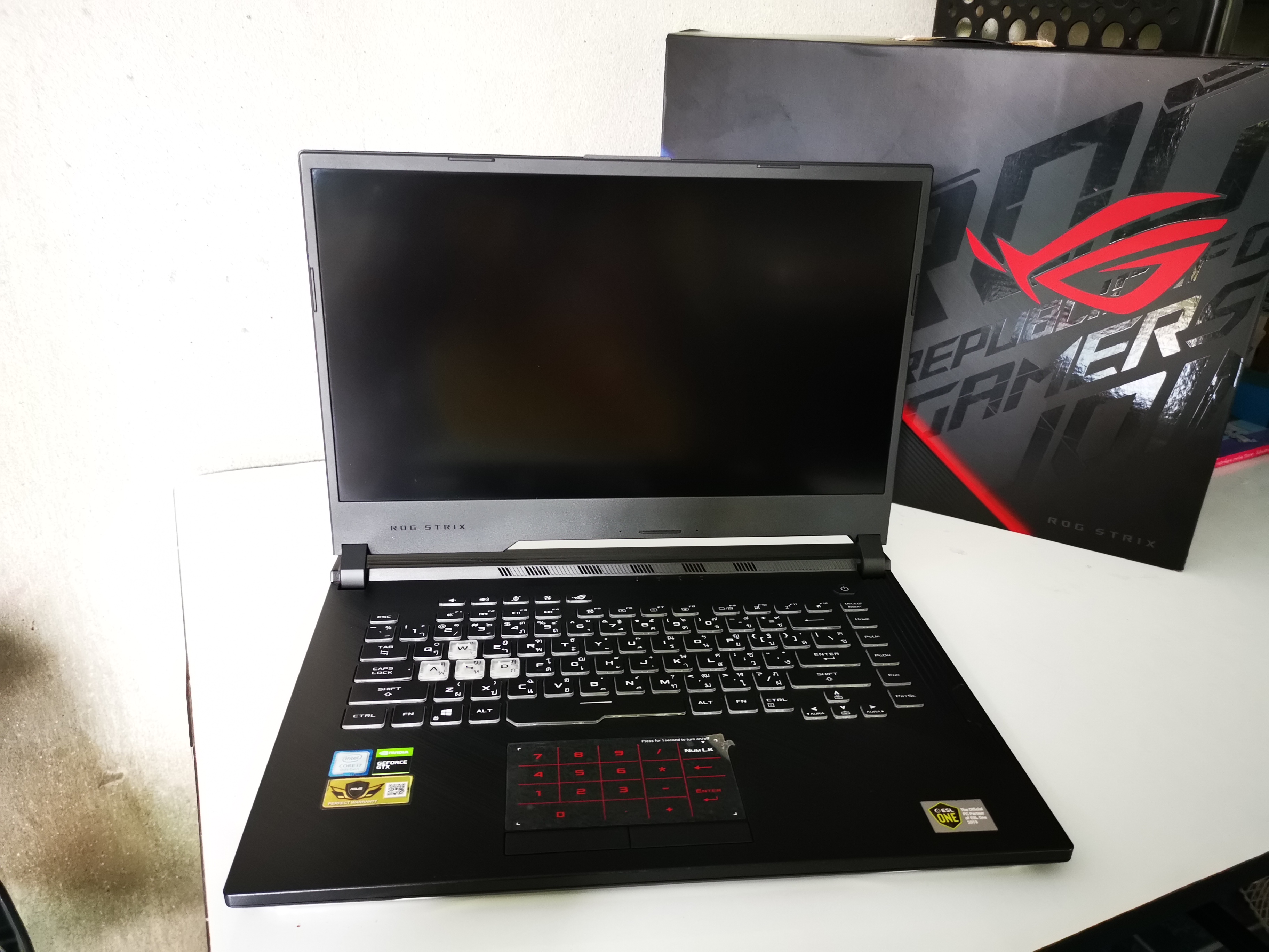 ASUS ROG STRIX G531GU-AL001T