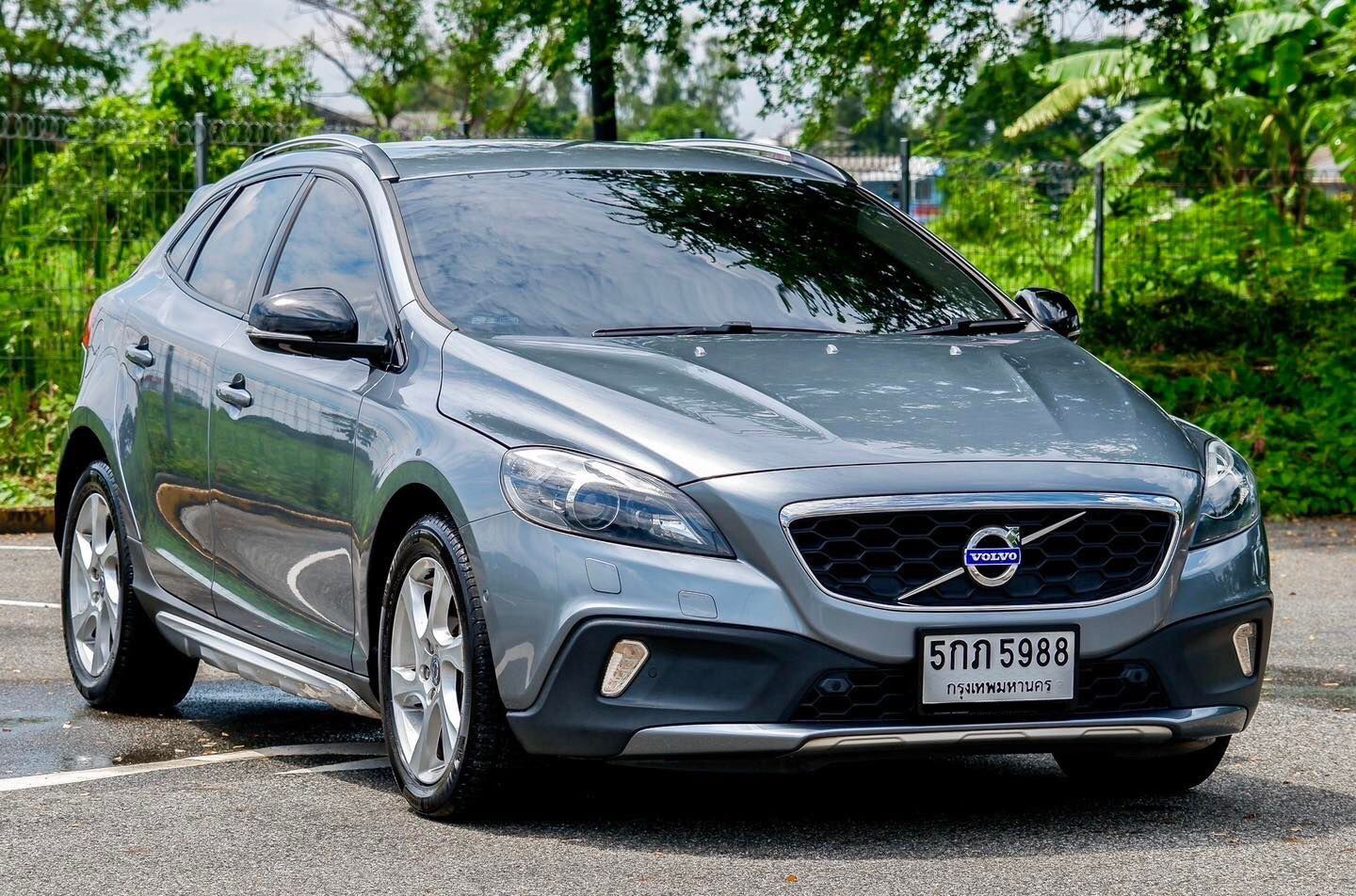 Volvo V40 CrossCountry T5 ปี 2015