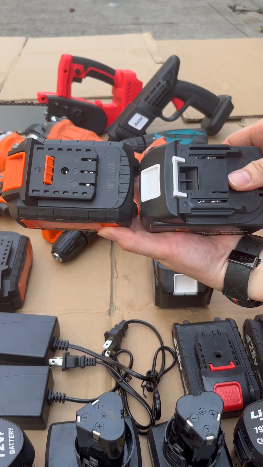 อะไหล่ แบต และ ที่ชาร์จ อุปกรณ์ไร้สาย