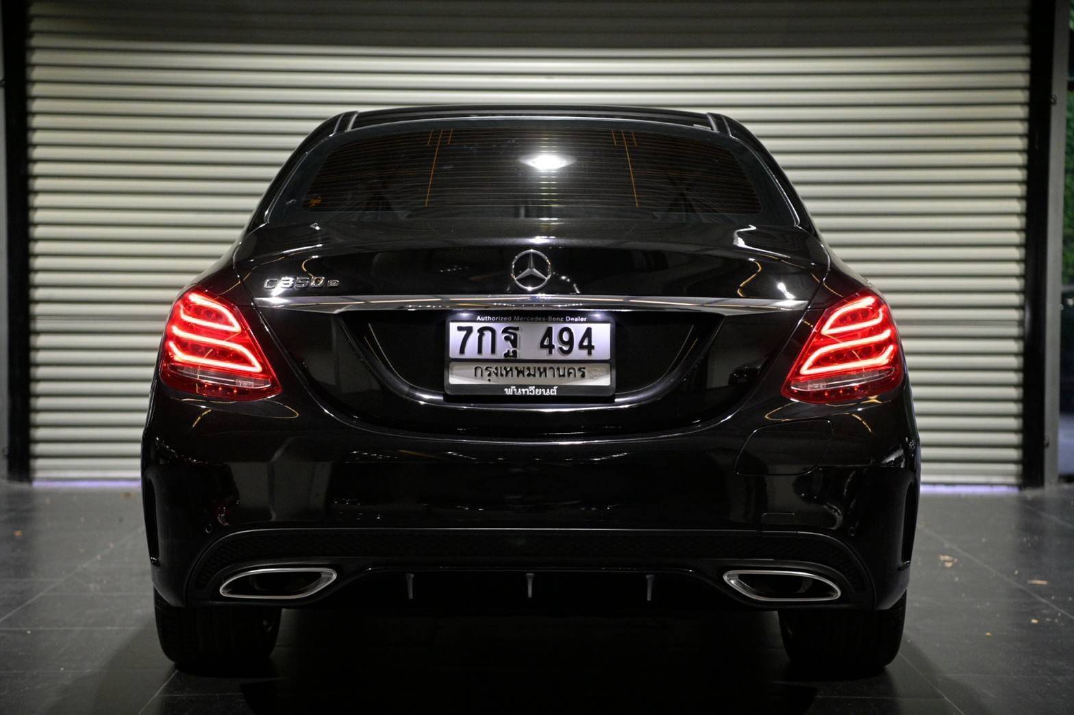 Mercedes-Benz C350e AMG ปี 2017