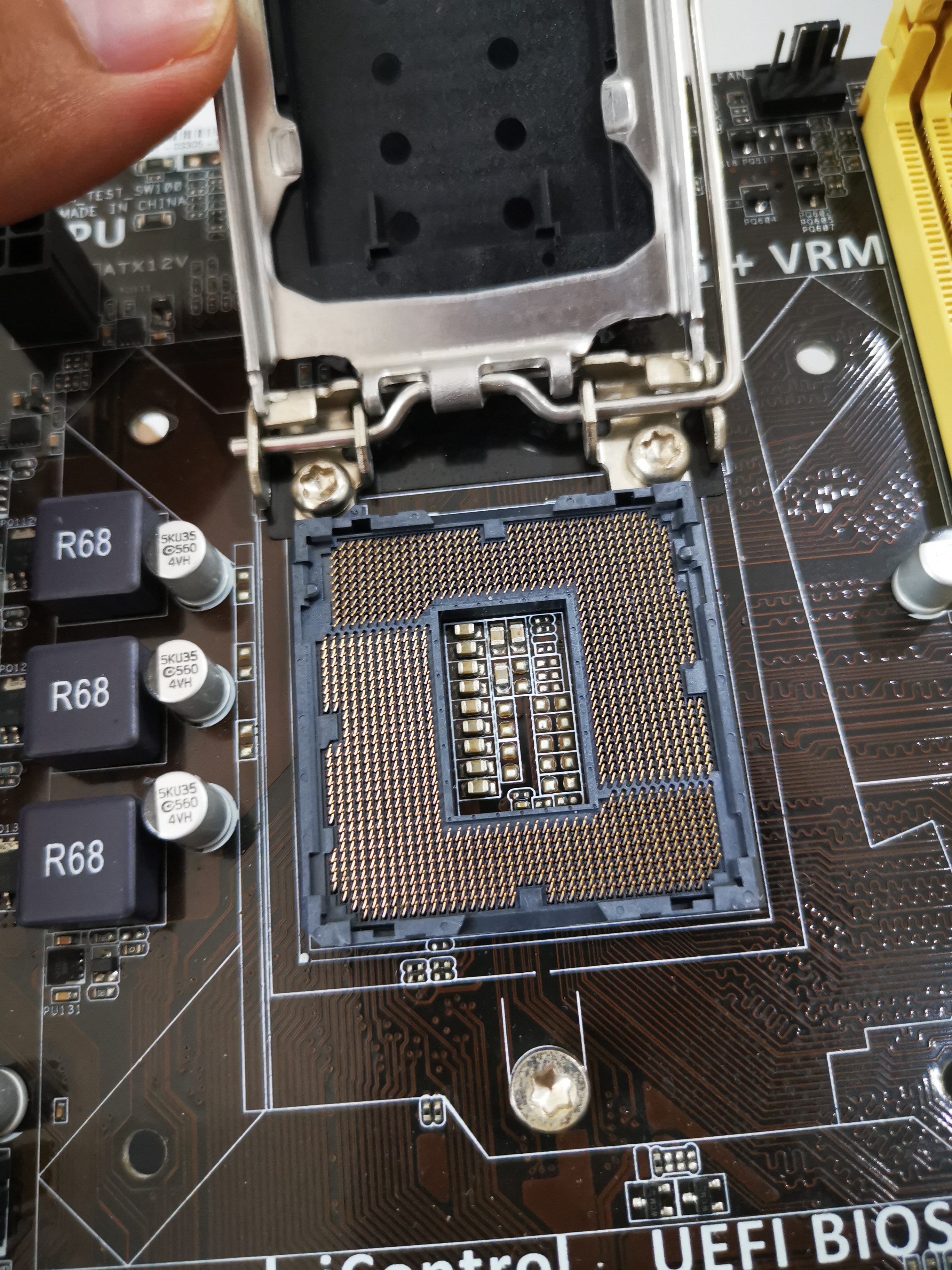 ASUS H81M-D