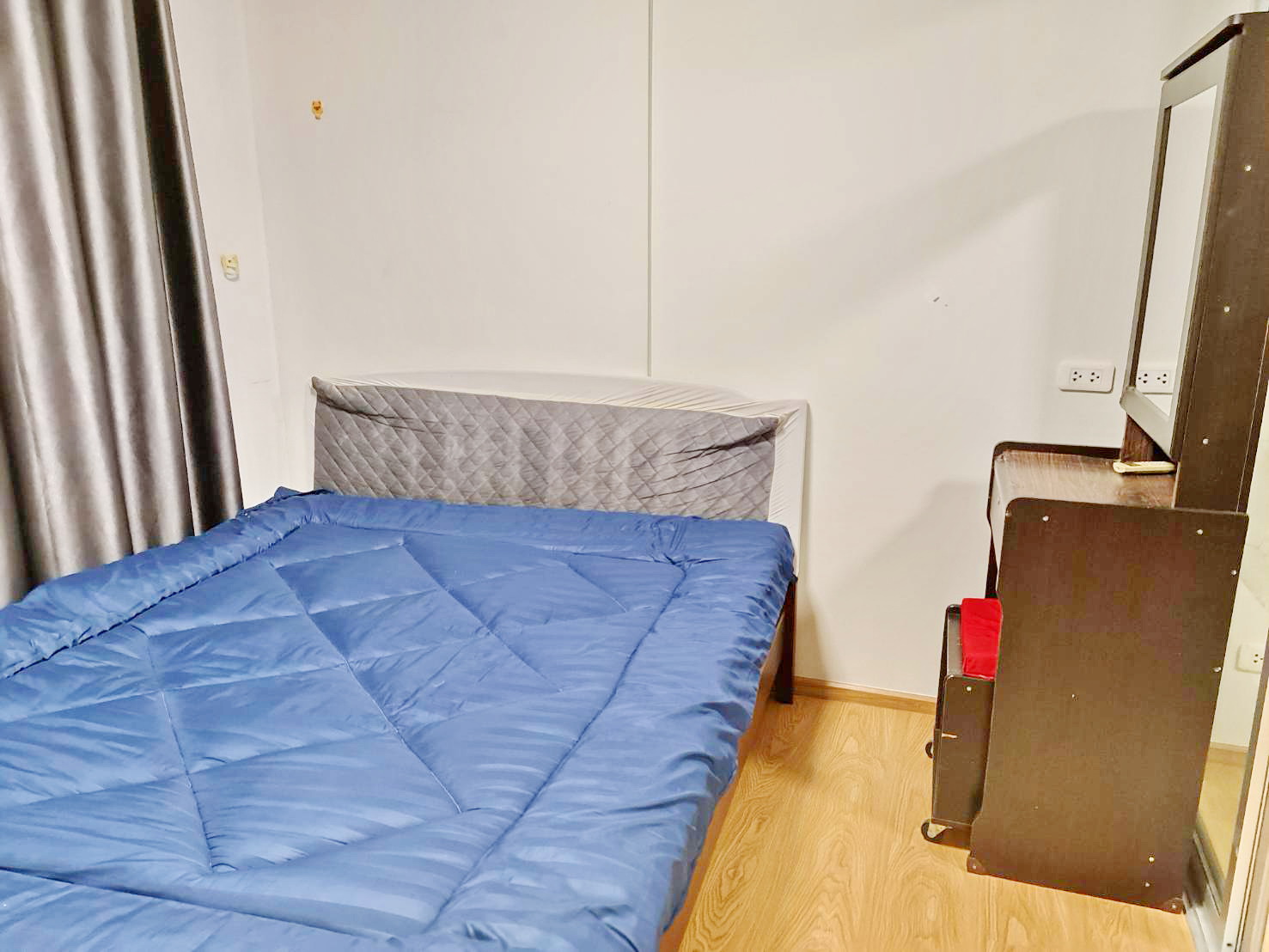 ให้เช่า D condo รัตนาธิเบศร์ ใกล้ MRT ไทรม้า ห้องถูกสุด