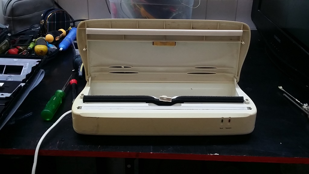 ซ่อมเครื่องซีลสูญญากาศ ยี่ห้อ nesco อาการขดลวดซีลถุงไม่ร้อน