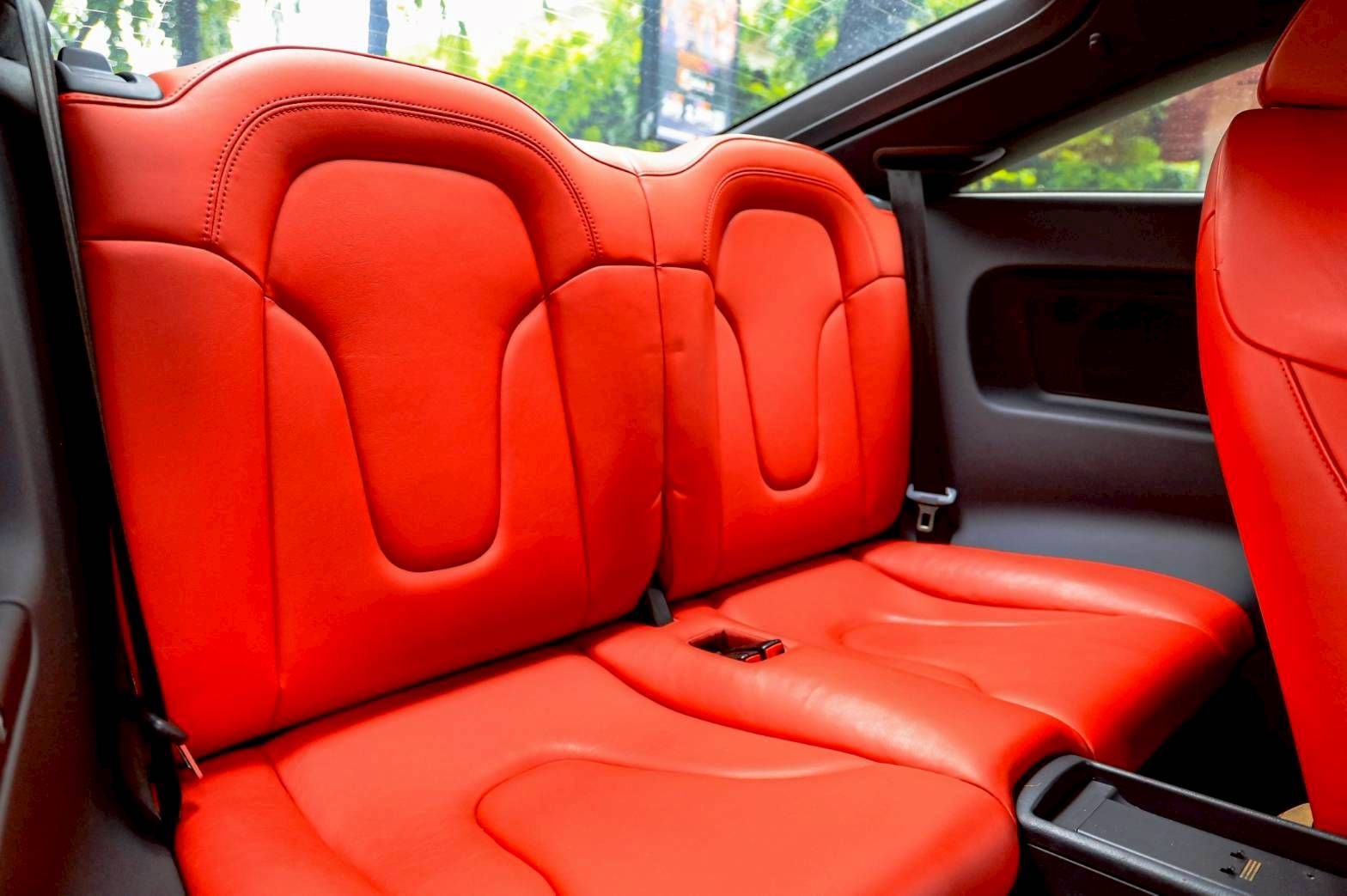 Audi TTS MK2 Exclusive ปี 2011