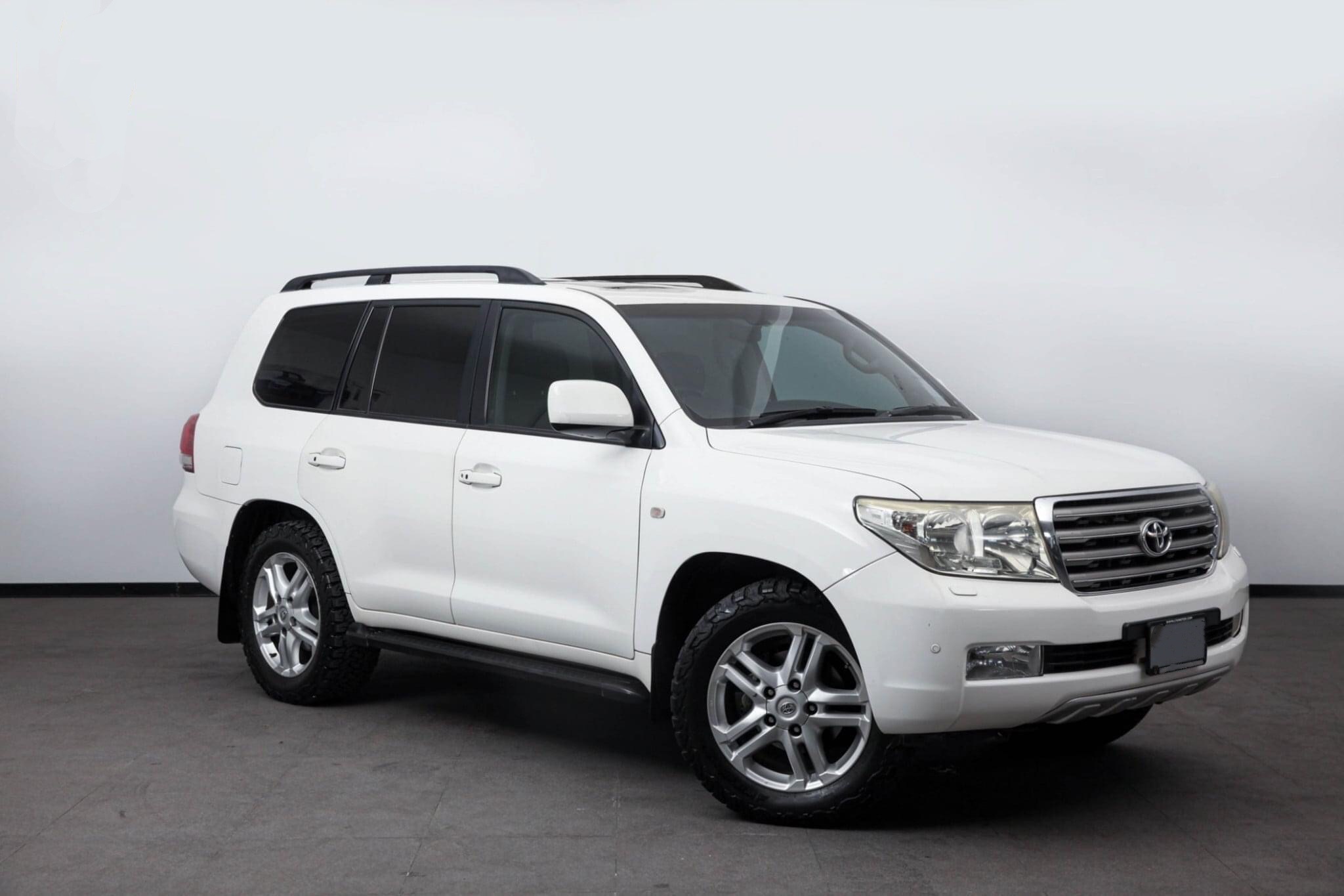 Toyota Land Cruiser VX200 4.5L V8 Diesel ปี 2010