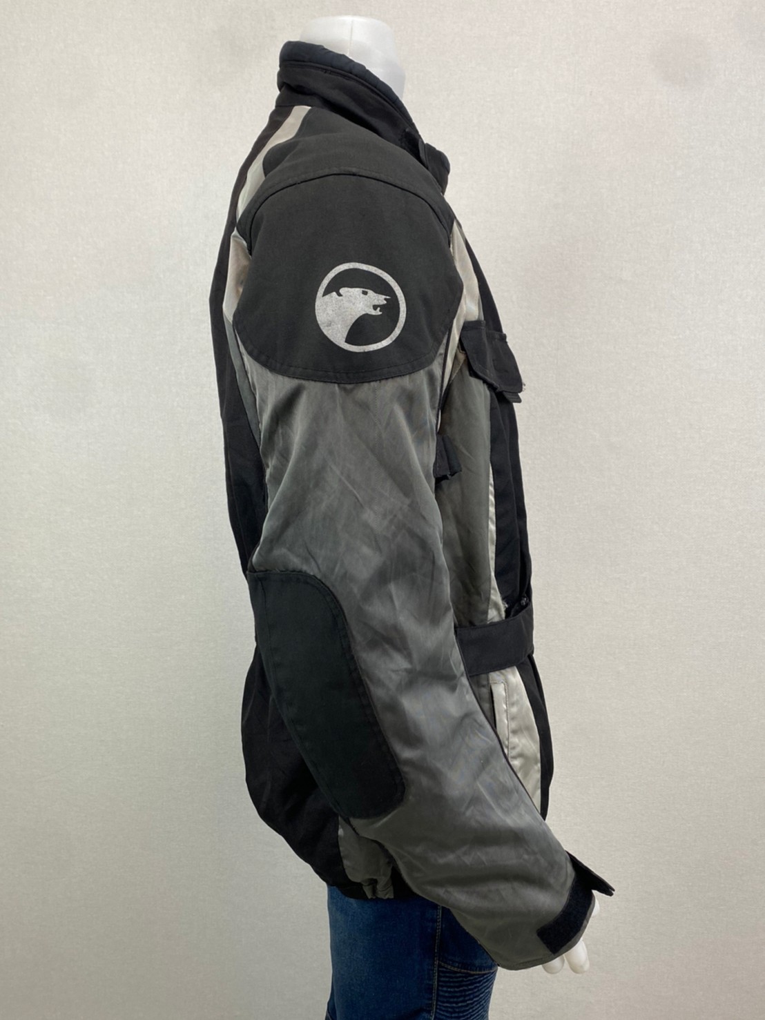 เสื้อขี่มอเตอร์ไซด์( มือสอง) RCTA 123 อก 50" ยาว 30" ยี่ห้อ**BERING**