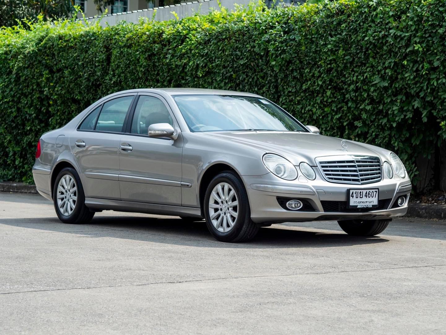 MERCEDES BENZ E200 KOMPRESSOR ELEGANCE หน้าธนู ปี 2007