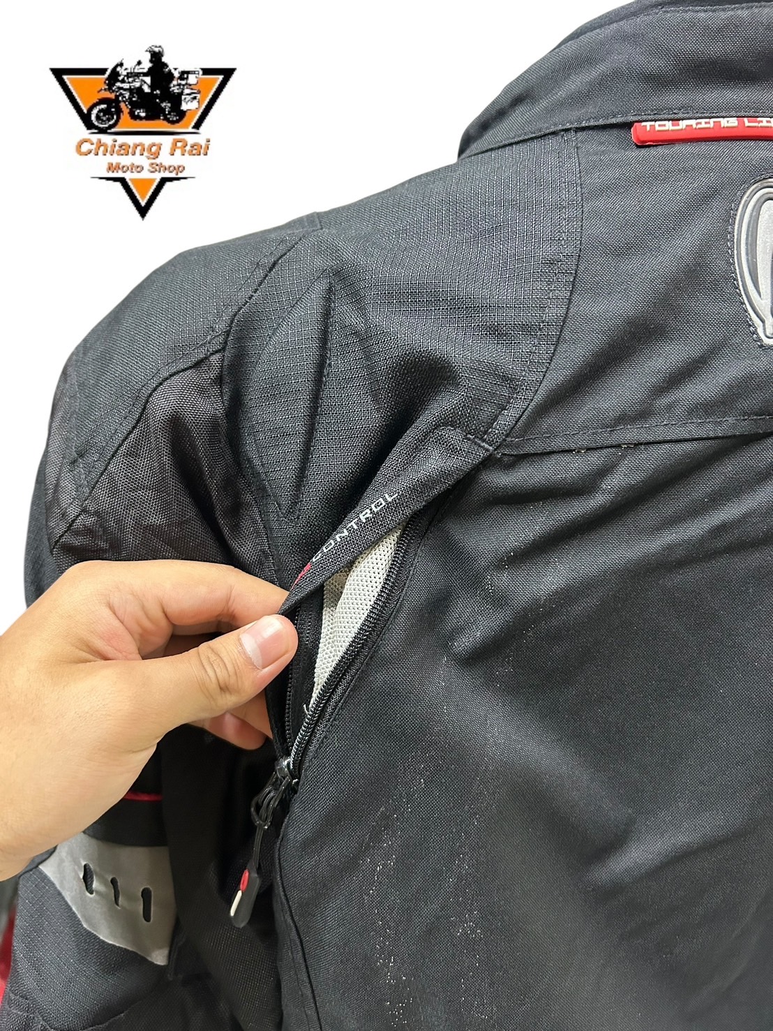 เสื้อขี่มอเตอร์ไซด์( มือสอง) RCTA 783 อก 54" ยาว 29 (2XL) **RICHA**