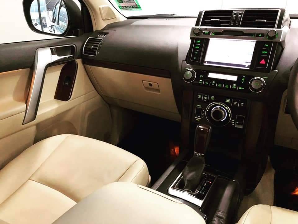 Toyota Landcruiser Prado 2.8 4WD Diesel Suv 7 ที่นั่ง ปี 2017