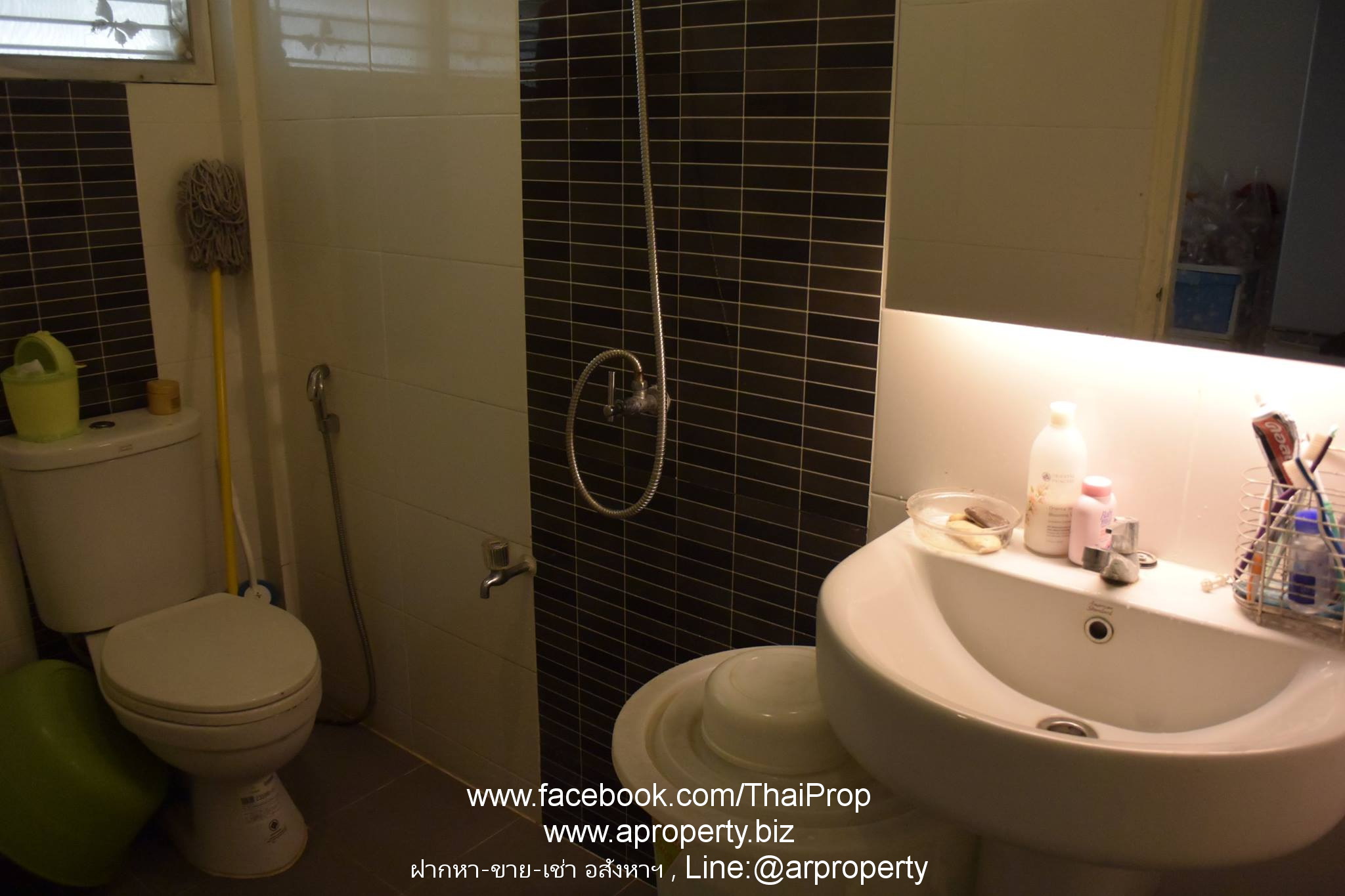 ให้เช่าท/ฮ 2 ชั้น เรวดี 61 ใกล้รถไฟฟ้าหลายสถานี