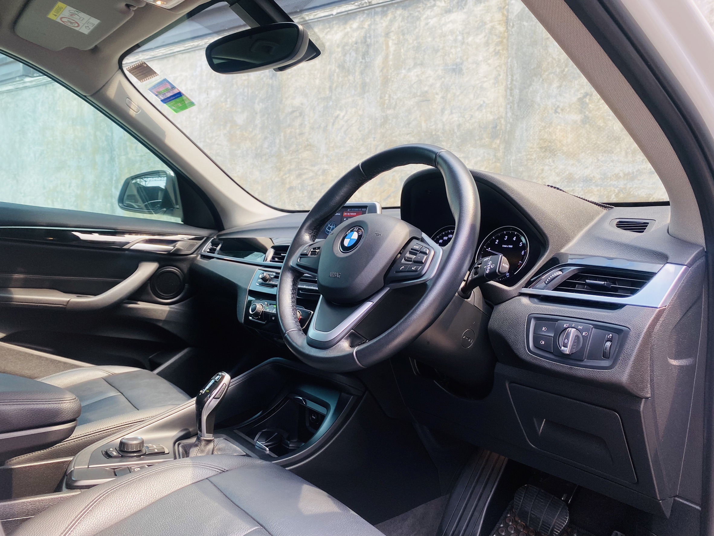 BMW X1 SDRIVE18i ICONIC โฉม F48 ปี 2019
